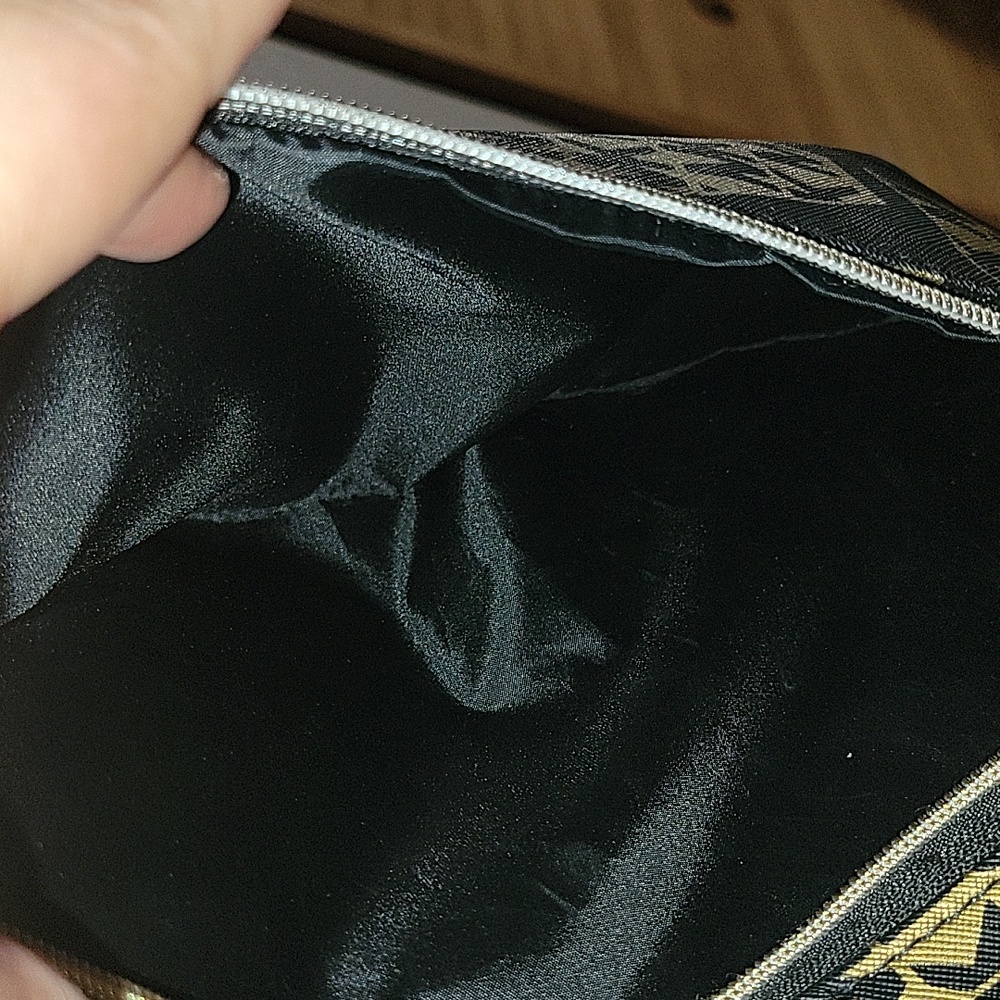 MK SADY leather Tote - Picture 5 of 11